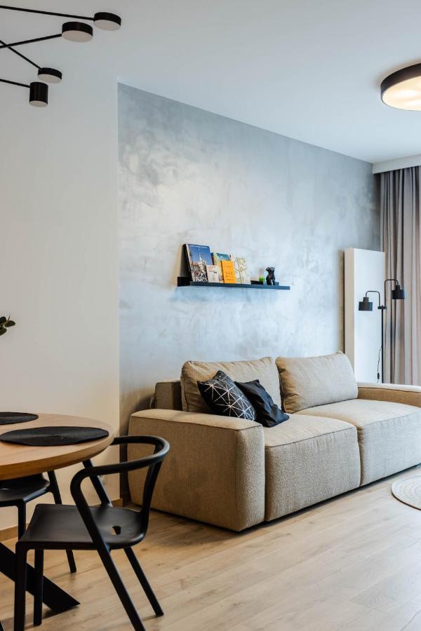 Klimatyzowany Apartament Very Berry Z Parkingiem W Poznaniu By Noclegi Renters 外观 照片