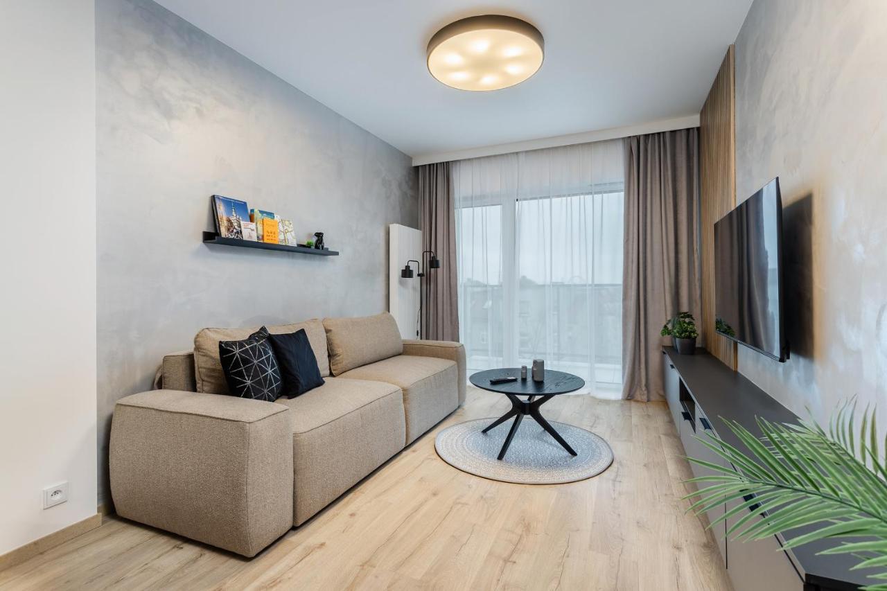 Klimatyzowany Apartament Very Berry Z Parkingiem W Poznaniu By Noclegi Renters 外观 照片