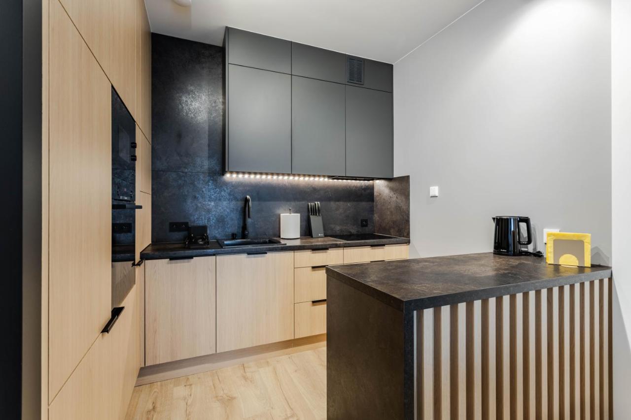 Klimatyzowany Apartament Very Berry Z Parkingiem W Poznaniu By Noclegi Renters 外观 照片